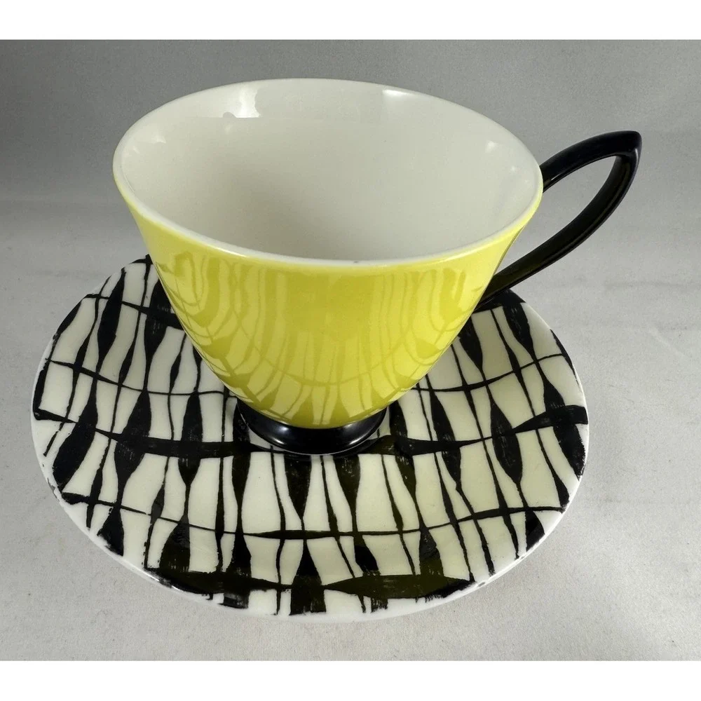 Mid Century Modern Teacup Royal Albert South Pacific Saucer Black Yellow Atomic